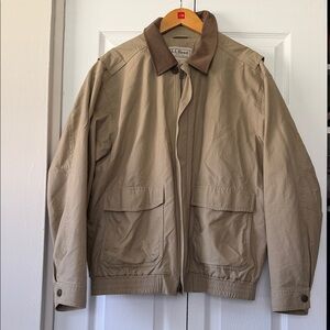 L.L. Bean Tan Lightweight Cotton Jacket with Brown Collar